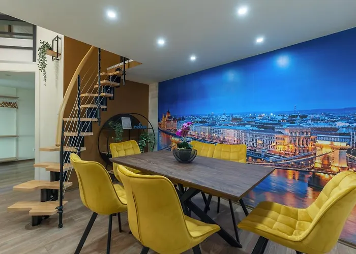 Kazinczy 10 Apartment With 3 Bedrooms